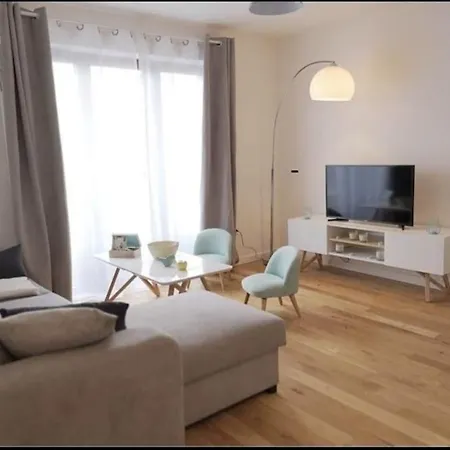 Apartman Super Proche Nation *
